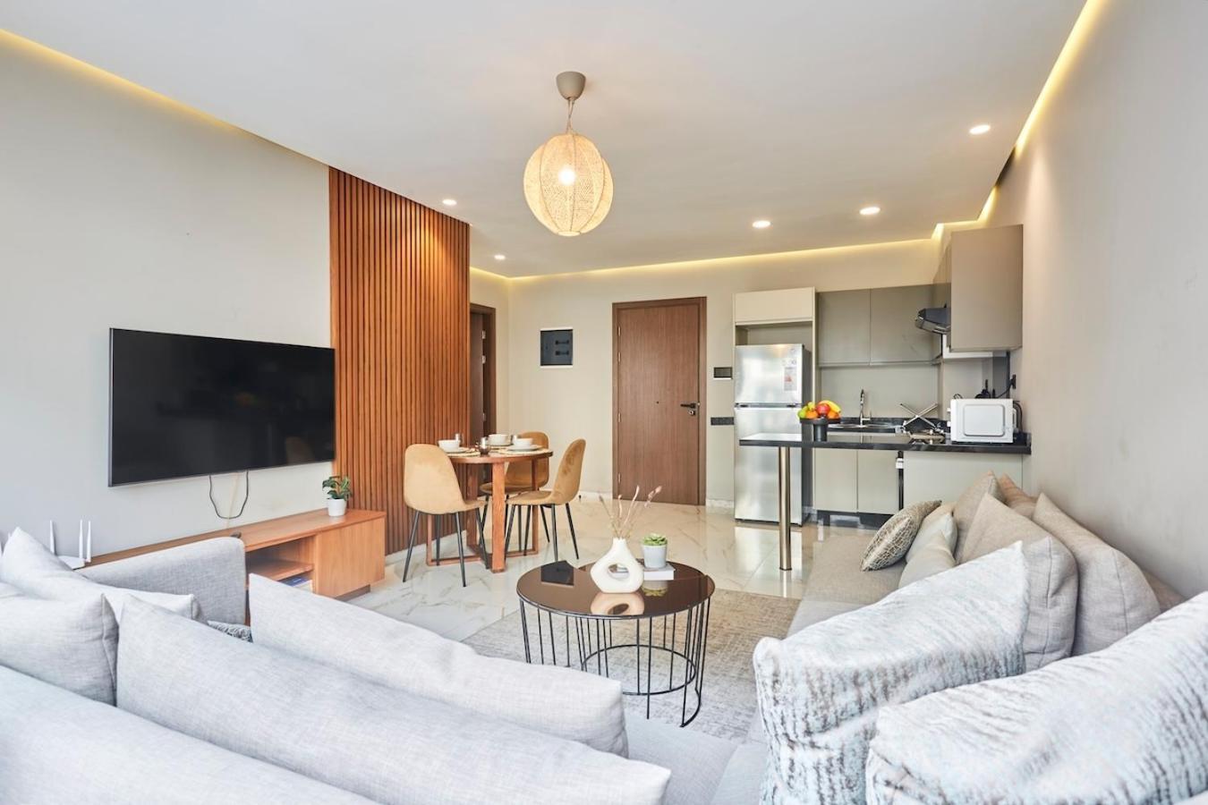 Chic And Cozy 1 Bedroom Oasis In The Heart Of Casa Casablanca Bagian luar foto