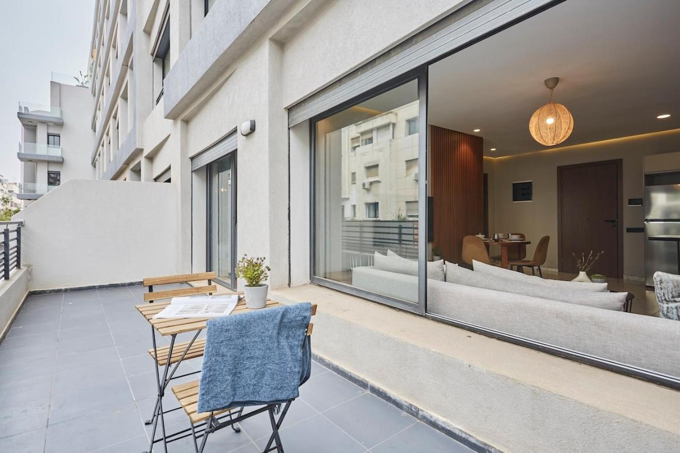 Chic And Cozy 1 Bedroom Oasis In The Heart Of Casa Casablanca Bagian luar foto