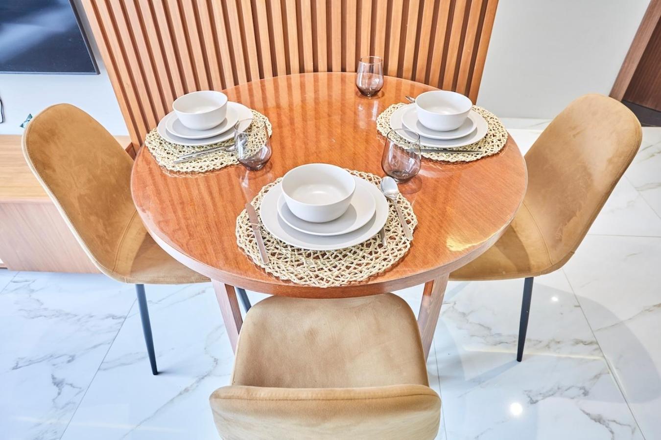 Chic And Cozy 1 Bedroom Oasis In The Heart Of Casa Casablanca Bagian luar foto
